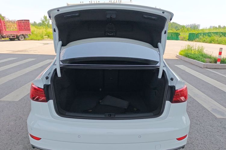 Audi A3 2019 #21 Audi A3 2019 car image #21