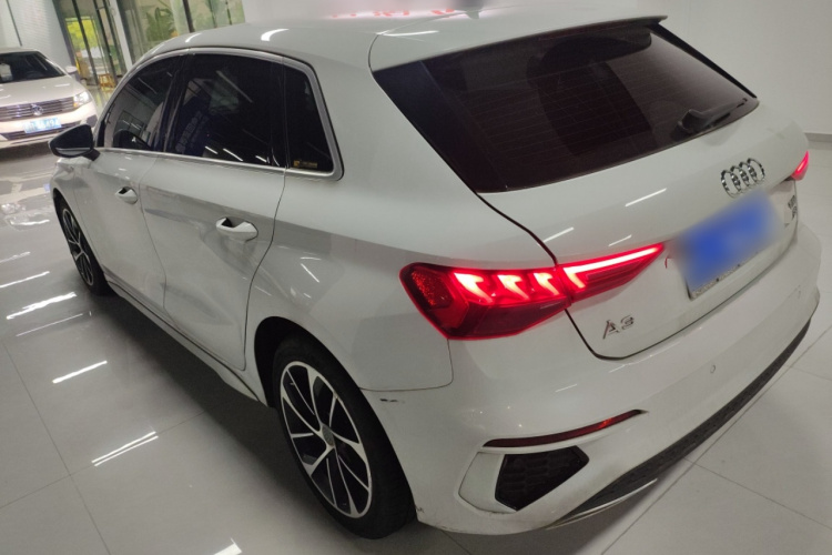 Audi A3 2021 immagine di auto #7