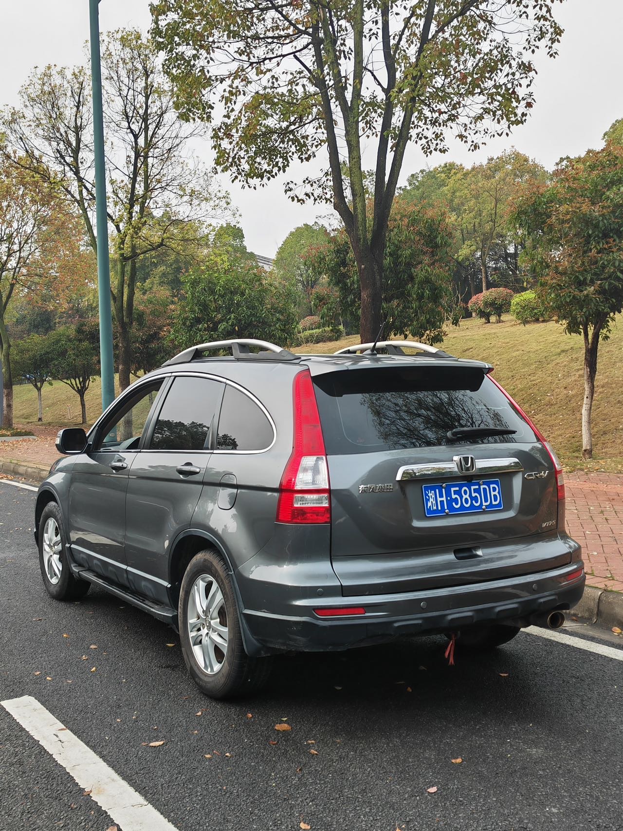 Honda CR-V 2010 car image #3