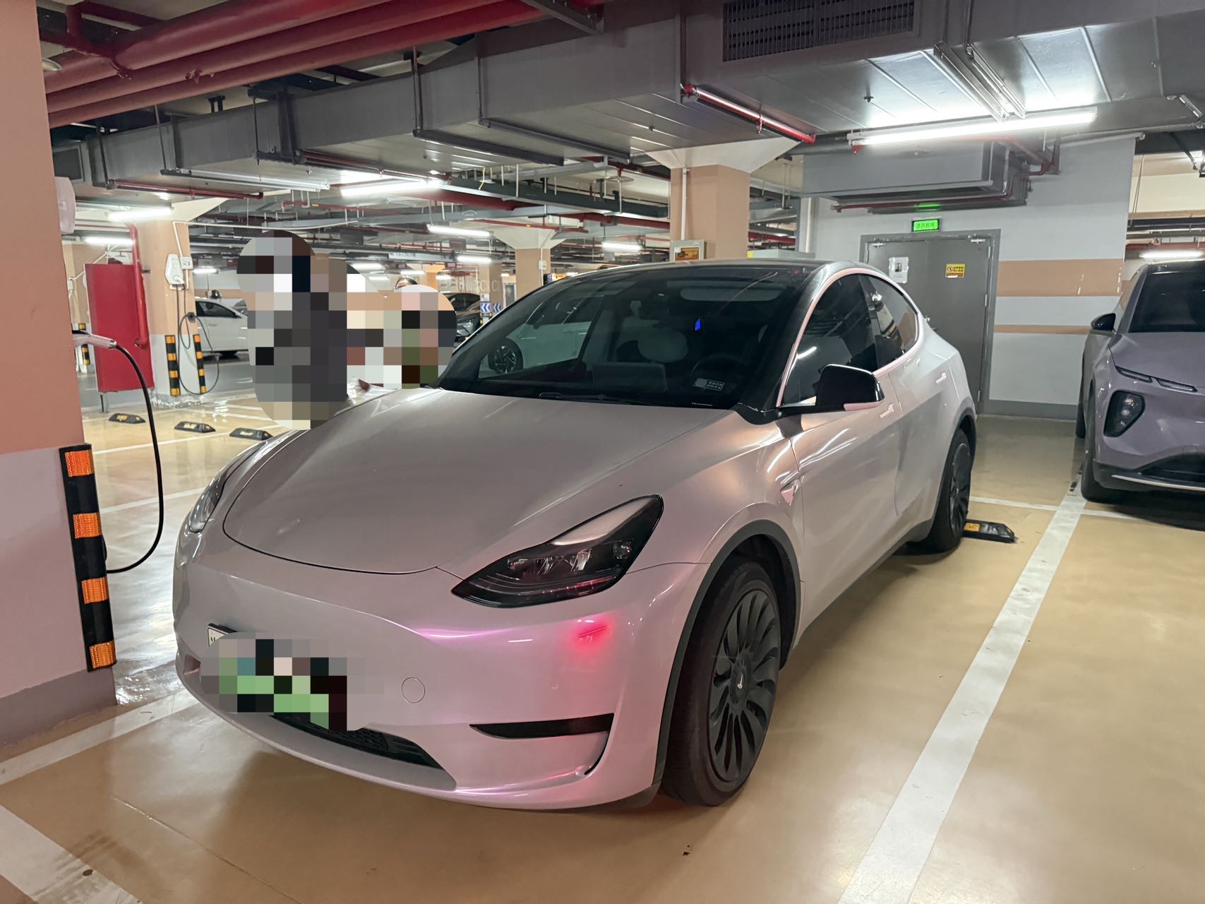 Tesla Model Y 2023 Tesla Model Y 2023 car image