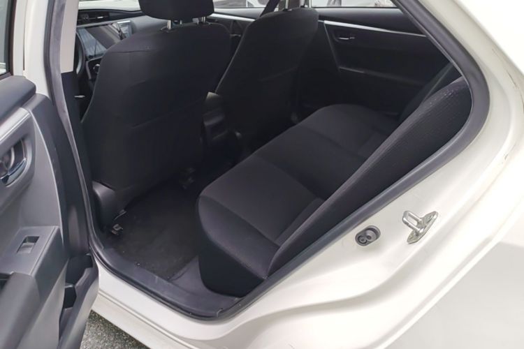 Toyota Corolla 2018 #19 Toyota Corolla 2018 car image #19