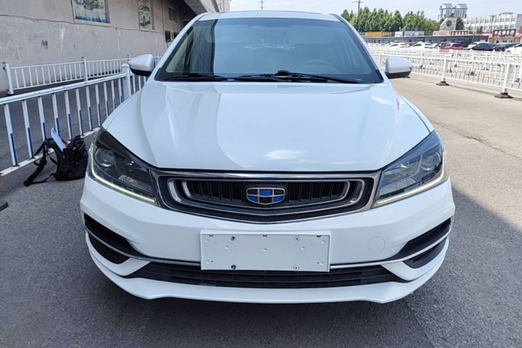 GEELY Emgrand 2019 #3 GEELY Emgrand 2019 car image #3