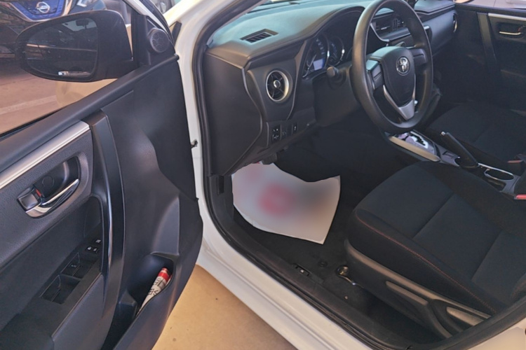 Toyota Corolla 2018 #16 Toyota Corolla 2018 immagine di auto #16