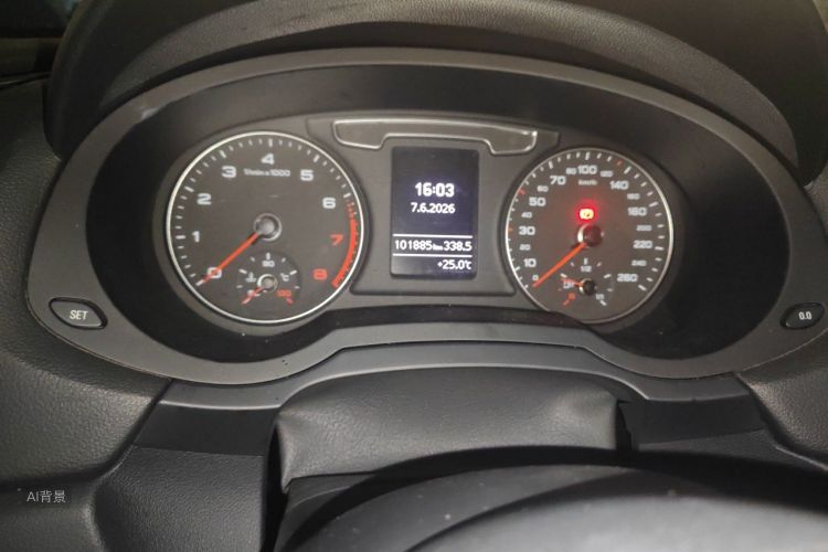 Audi Q3 2019 #14 Audi Q3 2019 car image #14