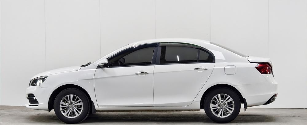 GEELY Emgrand 2018 #4 GEELY Emgrand 2018 car image #4