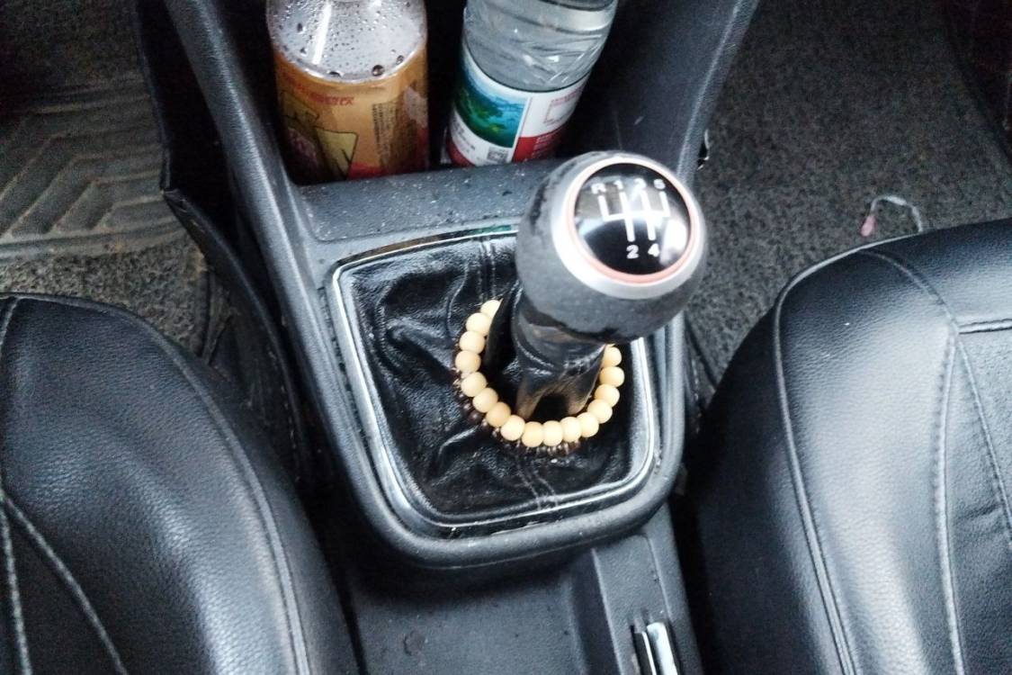 Volkswagen Santana 2015 car image #27