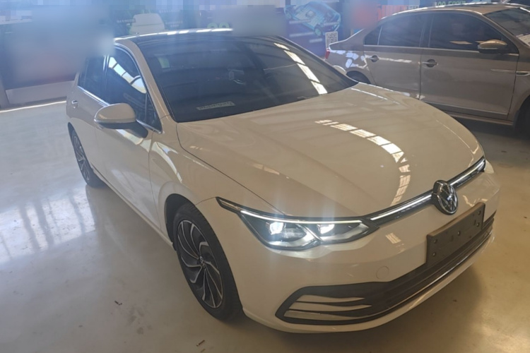 Volkswagen Golf 2021 изображение автомобиля #4