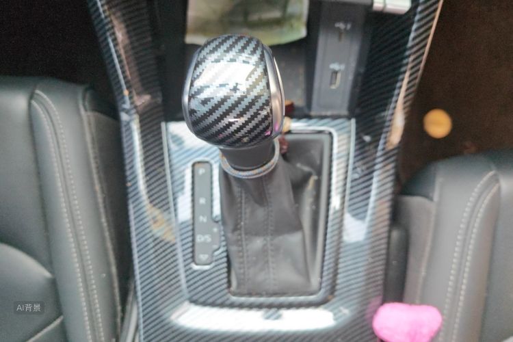 Audi Q3 2020 immagine di auto #16