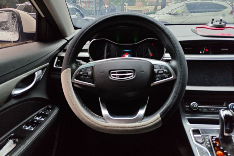 GEELY Emgrand 2020 car image #12