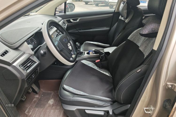 GEELY Emgrand GS 2017 car image #17