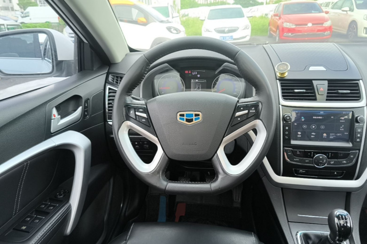 GEELY Emgrand 2016 #15 GEELY Emgrand 2016 car image #15