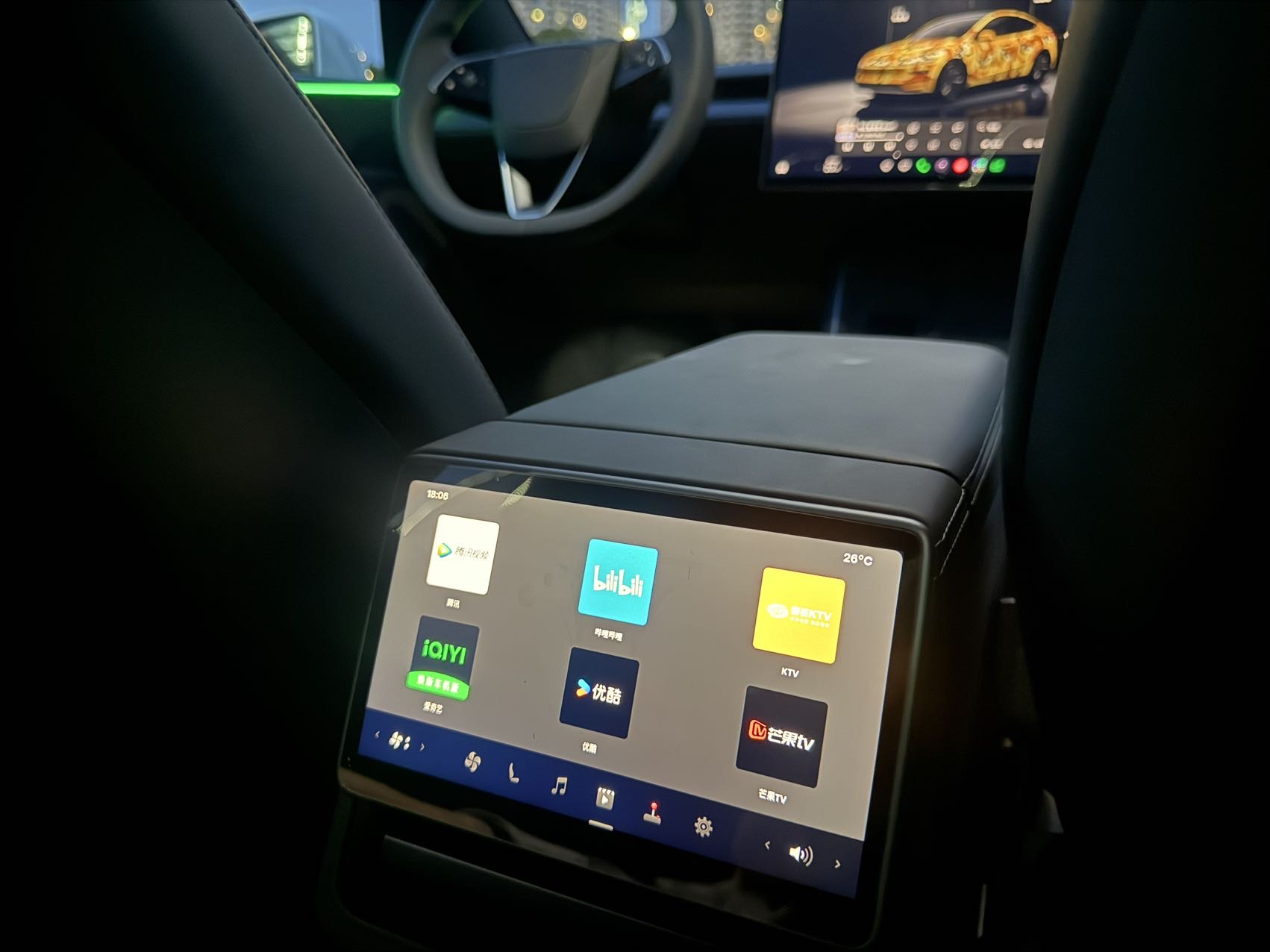 Tesla Model Y 2026 car image #8