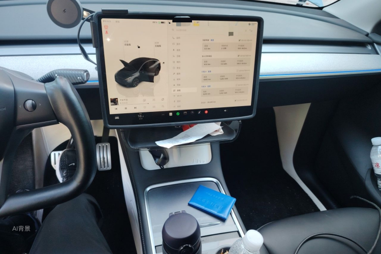 Tesla Model Y 2024 #15 Tesla Model Y 2024 car image #15