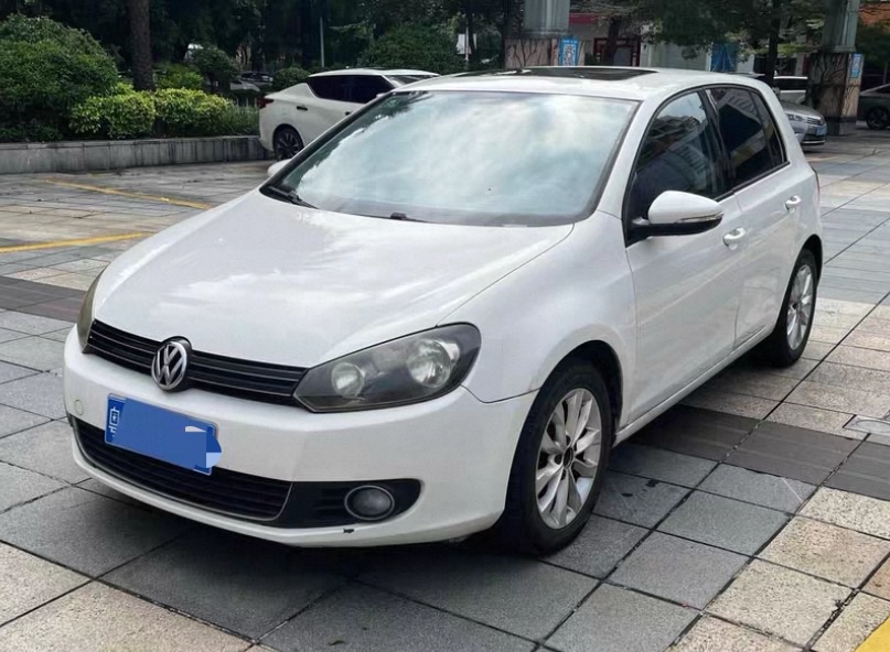 Volkswagen Golf 2011 Volkswagen Golf 2011 car image