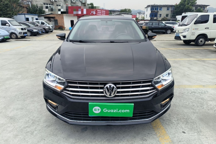 Volkswagen Bora 2018 imagen de coche #3