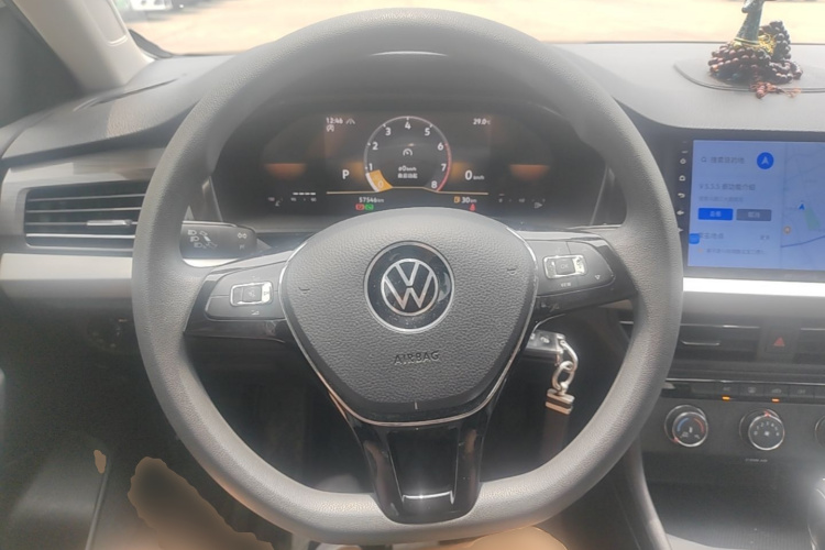 Volkswagen Lavida 2021 #11 Volkswagen Lavida 2021 car image #11