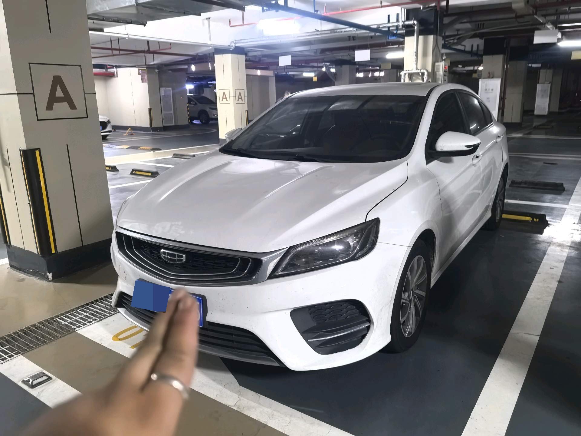 GEELY Binray 2019 car image 