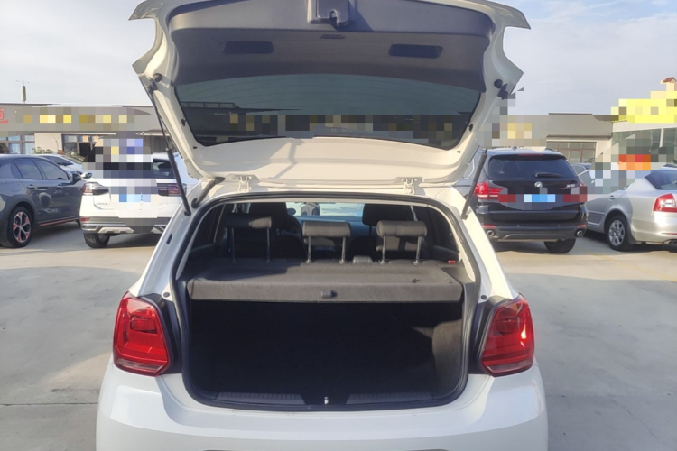 Volkswagen Polo 2016 #19 Volkswagen Polo 2016 car image #19