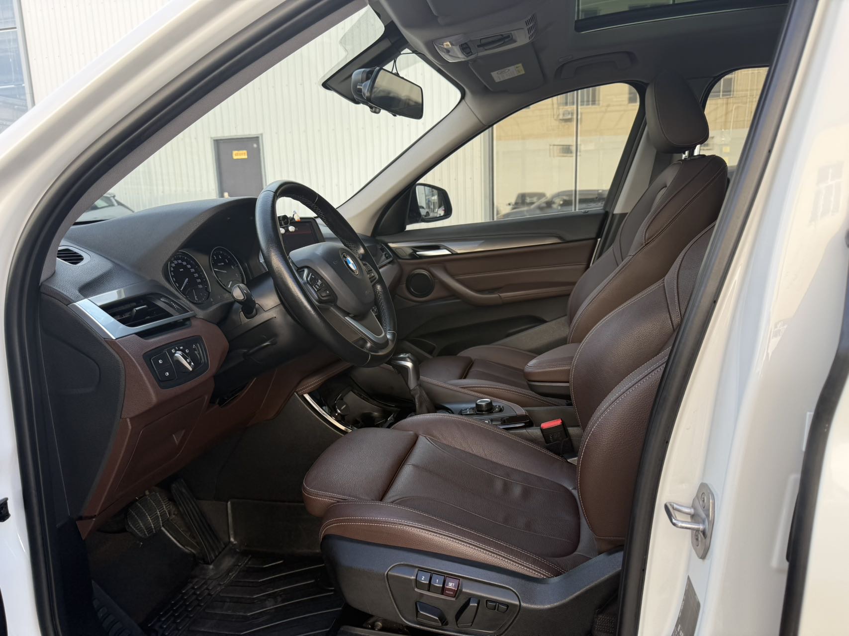 BMW X1 2019 #4 BMW X1 2019 car image #4