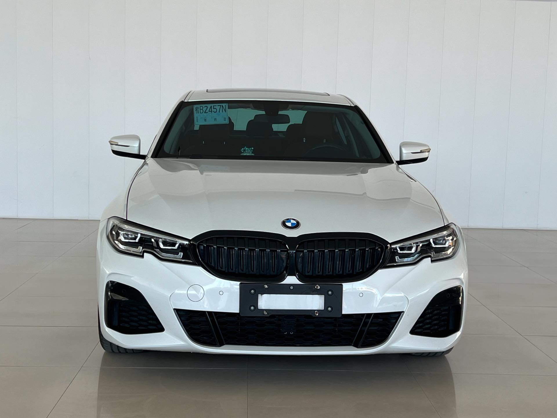 BMW 3 Series 2022 image de voiture #2