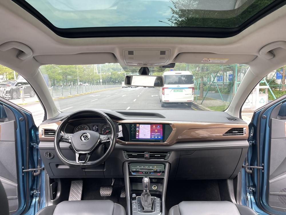 Volkswagen Tharu 2021 car image #7