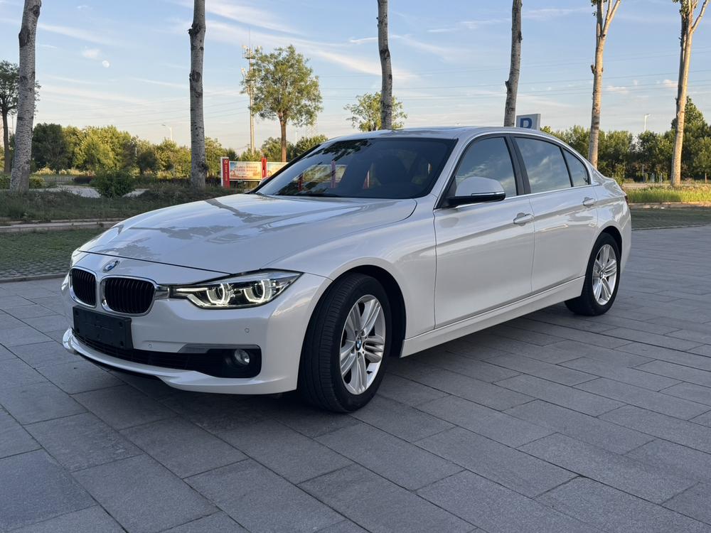BMW 3 Series 2016 BMW 3 Series 2016 car image