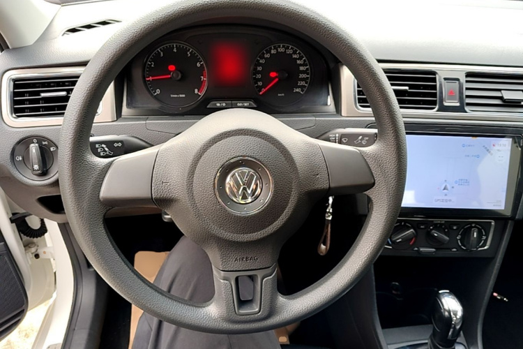 Volkswagen Santana 2016 #15 Volkswagen Santana 2016 car image #15
