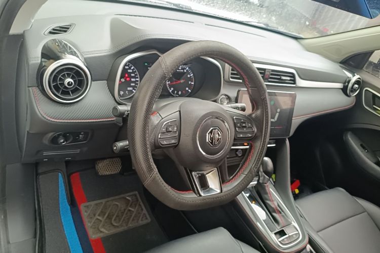 MG ZS 2020 car image #11