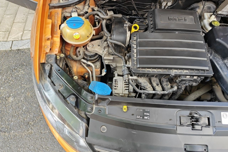 Volkswagen Polo 2016 #24 Volkswagen Polo 2016 car image #24