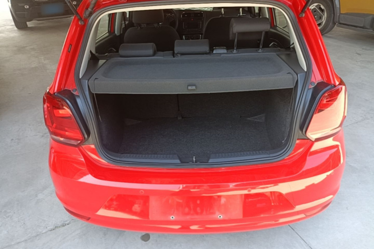 Volkswagen Polo 2014 #19 Volkswagen Polo 2014 car image #19