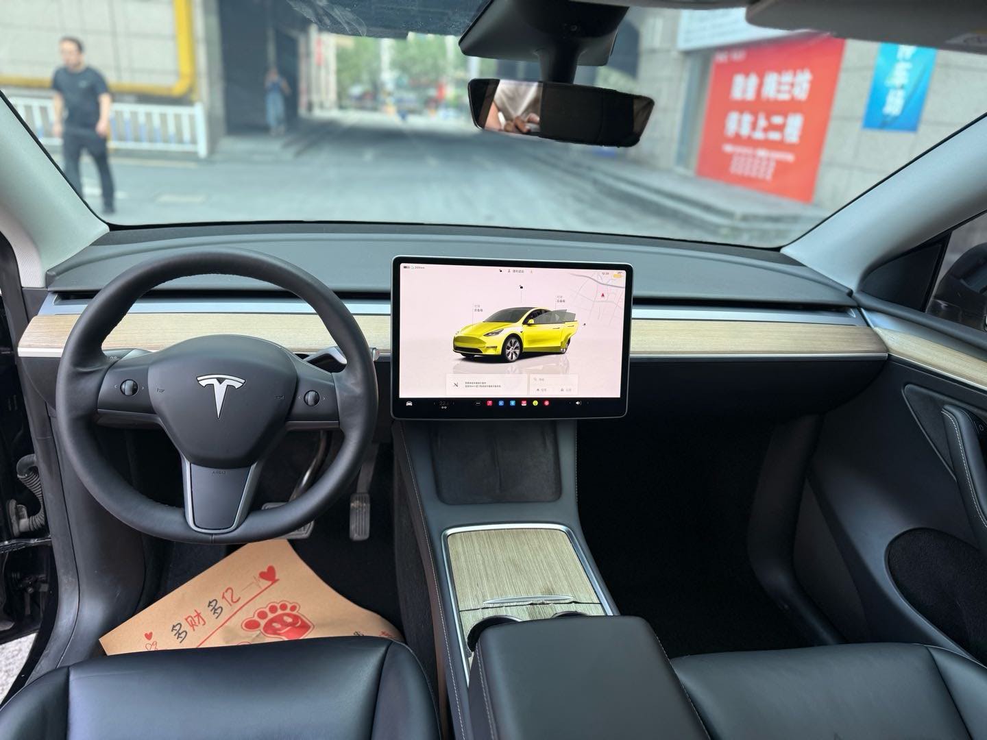 Tesla Model Y 2022 imagem de carro #4