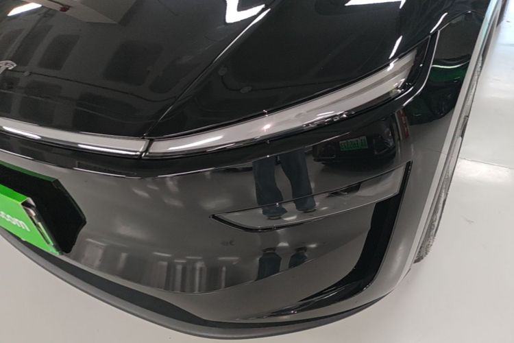 Tesla Model Y 2025 #23 Tesla Model Y 2025 car image #23