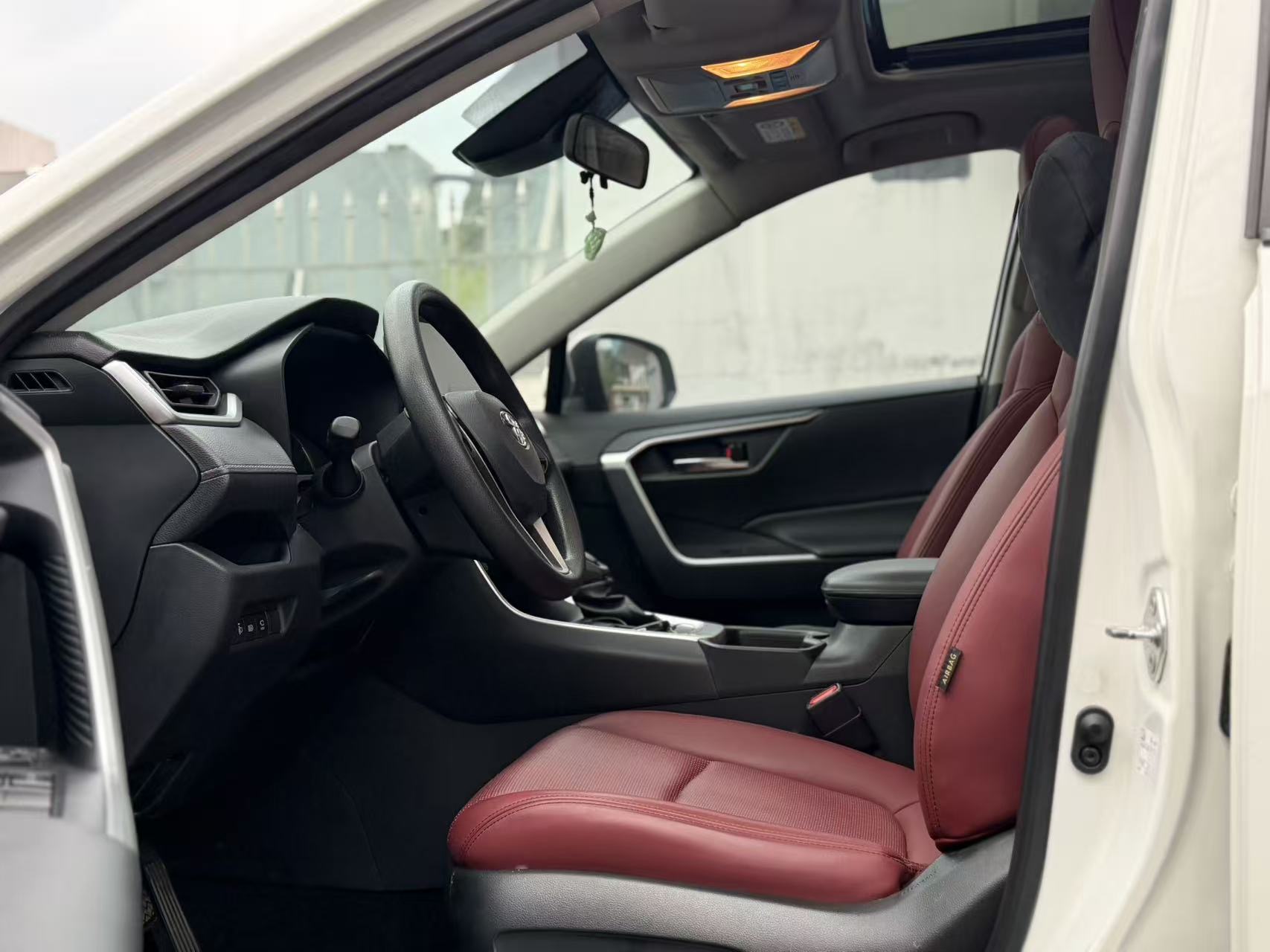 Toyota RAV4 2020 imagem de carro #5