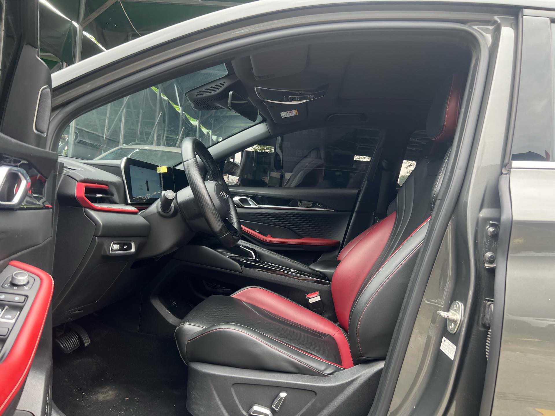 GEELY Coolray 2022 imagem de carro #2