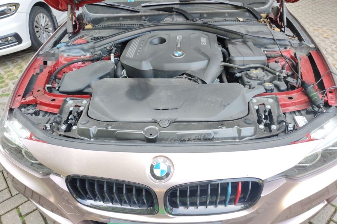 BMW 3 Series 2018 #10 BMW 3 Series 2018 car image #10