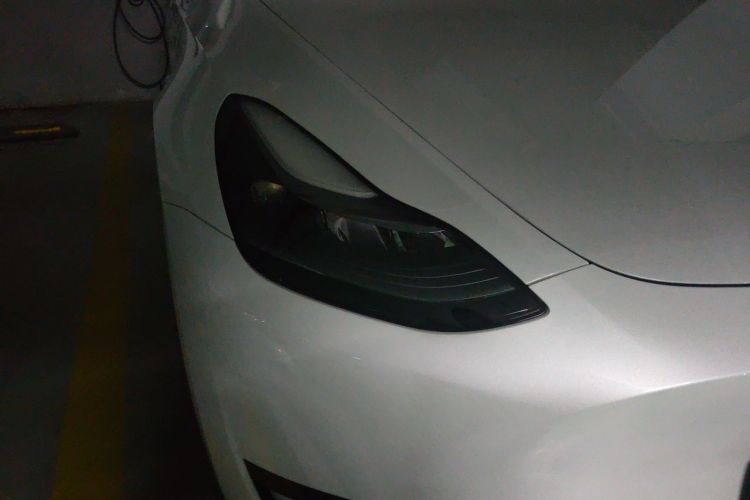 Tesla Model Y 2024 #8 Tesla Model Y 2024 car image #8
