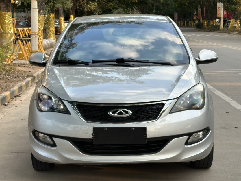 Chery Arrizo 3 2015 Chery Arrizo 3 2015 immagine di auto