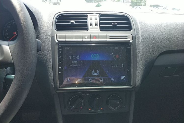 Volkswagen Polo 2018 #13 Volkswagen Polo 2018 car image #13