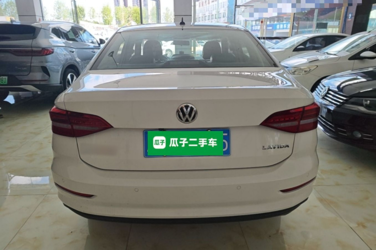 Volkswagen Lavida 2019 #6 Volkswagen Lavida 2019 car image #6
