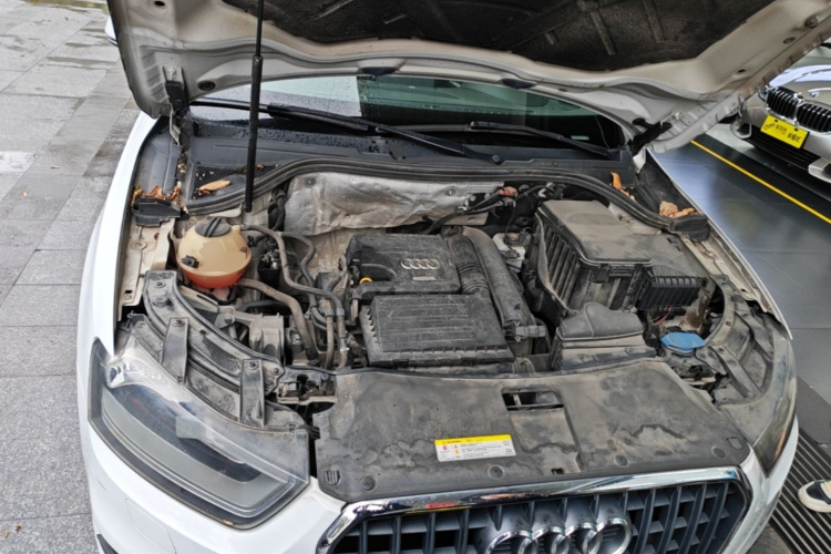 Audi Q3 2015 #20 Audi Q3 2015 car image #20