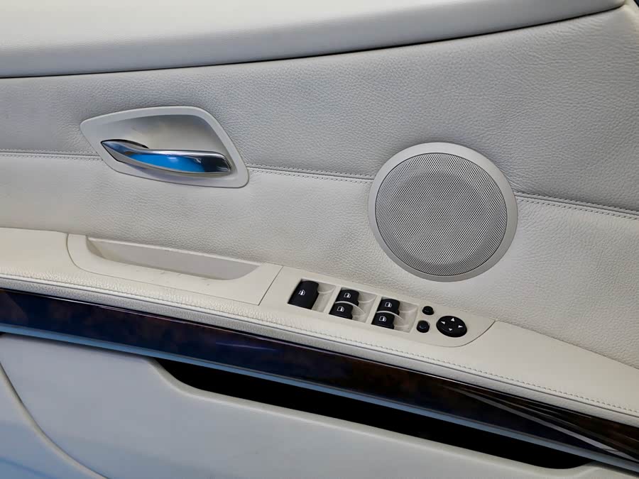 BMW 3 Series (Imported) 2008 car image #17