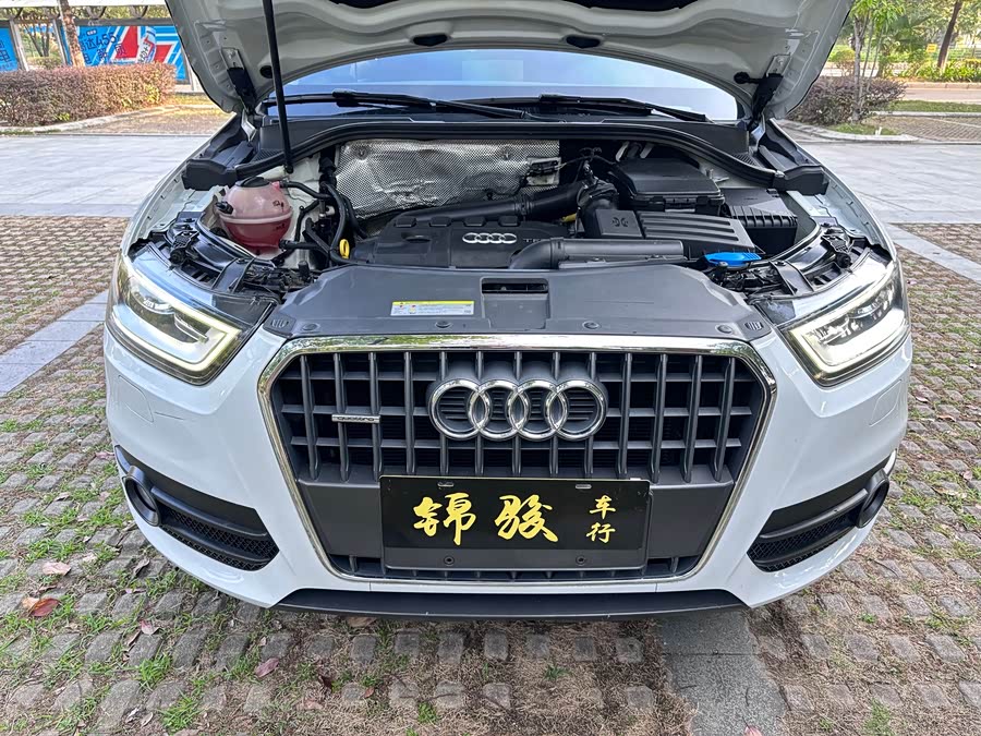 Audi Q3 (Imported) 2014 car image #17