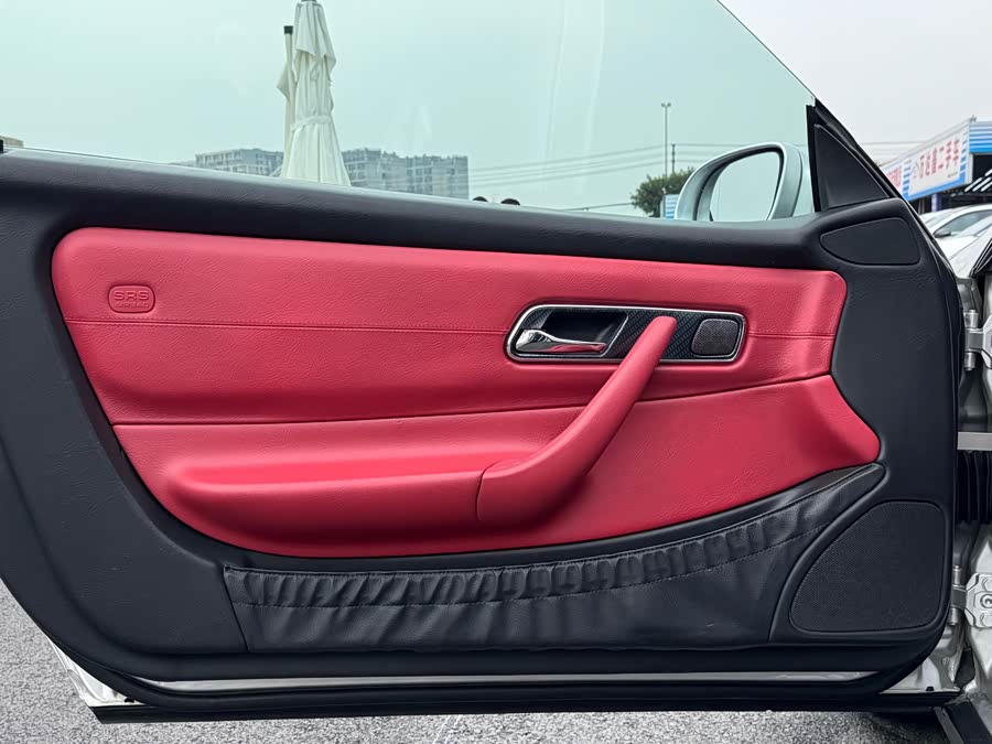 Mercedes-Benz SLK Class 2001 car image #17