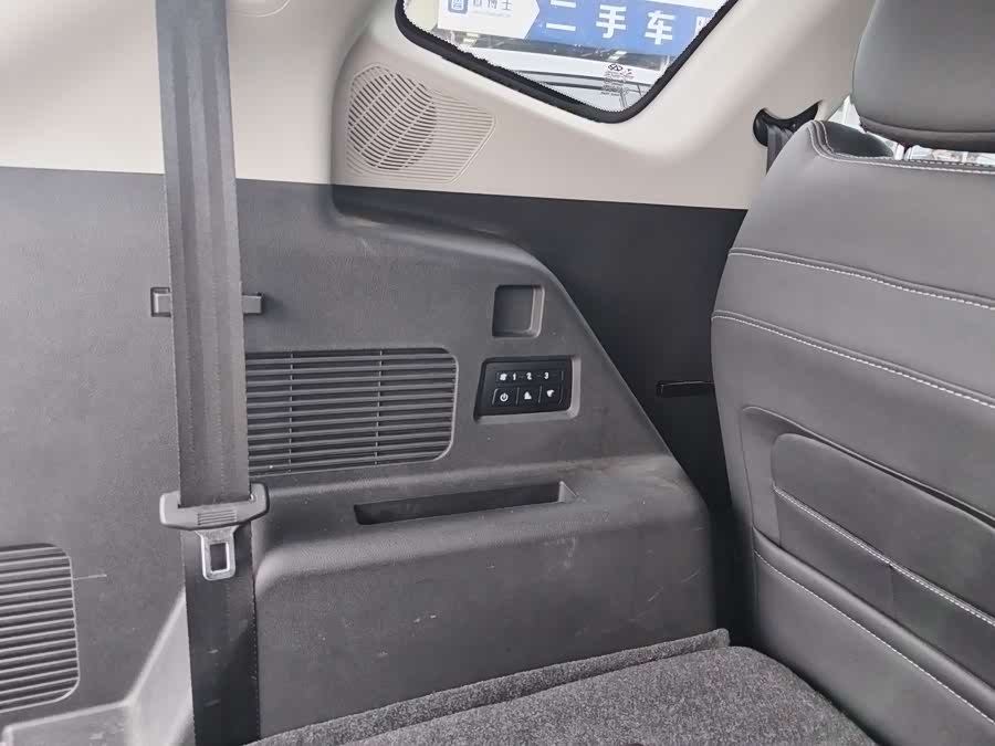 Jetour X95 2020 car image #17