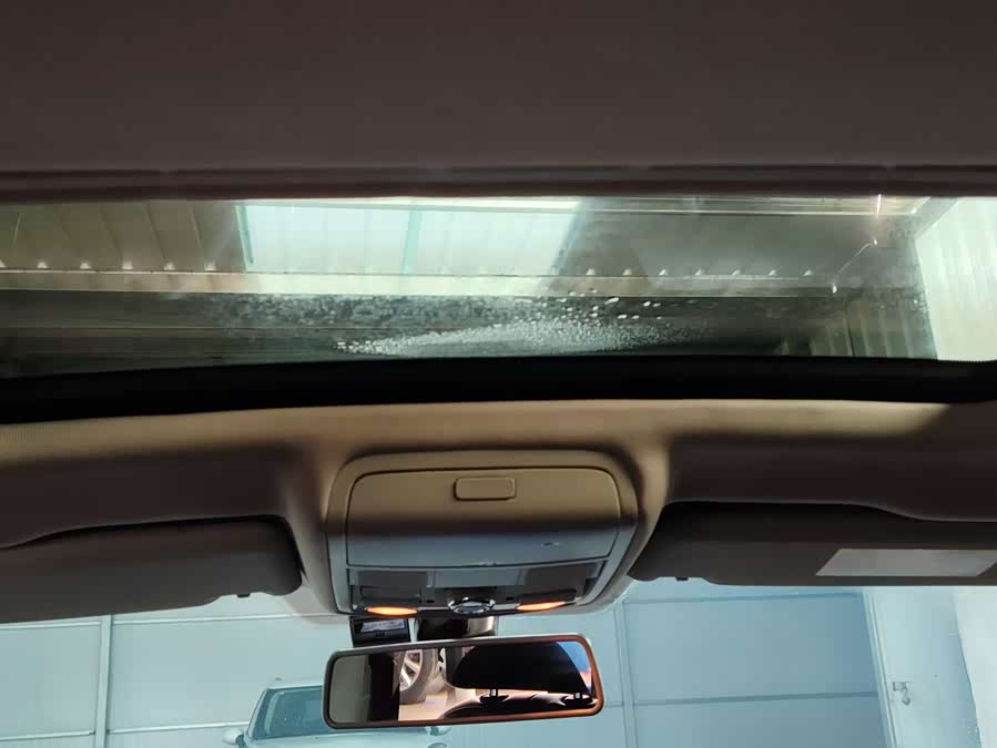 Volkswagen Passat 2015 car image #17