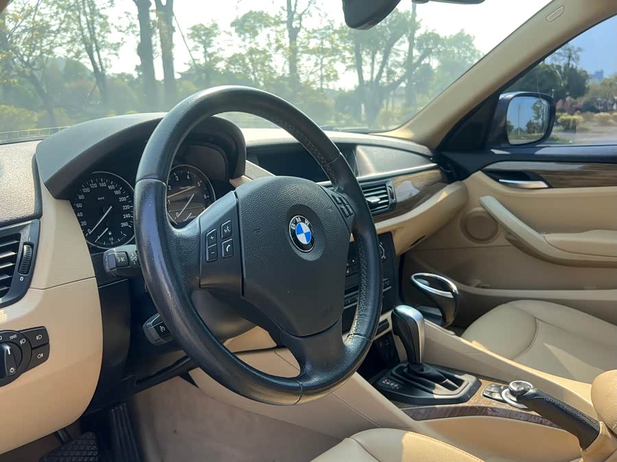 BMW X1 (Imported) 2012 #17 BMW X1 (Imported) 2012 car image #17