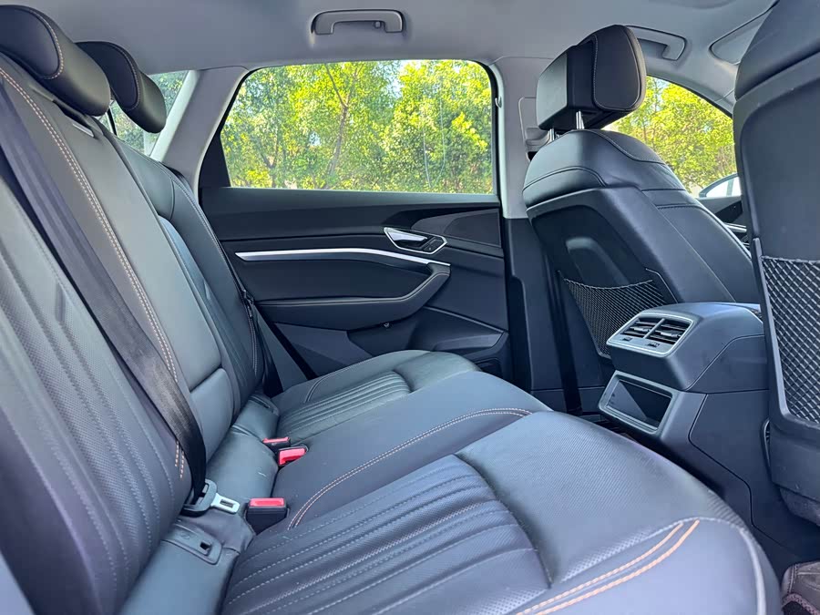 Mercedes-Benz SLK AMG 2023 car image #17