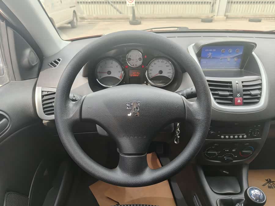 标致 标致207 2014 汽车图片 #17