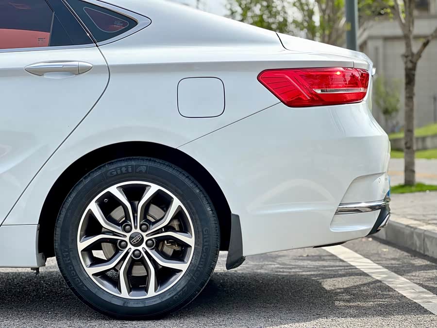 GEELY Ulion 2017 #17 GEELY Ulion 2017 immagine di auto #17