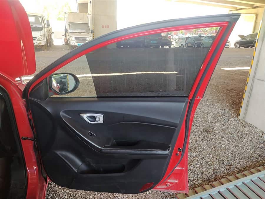 GAC Trumpchi GA3 2014 #17 GAC Trumpchi GA3 2014 car image #17